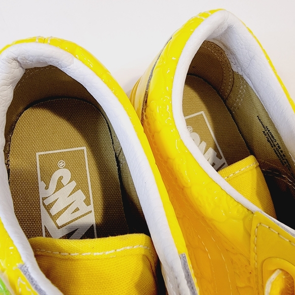 Vans x Haribo x Old Skool V 'Goldbears Sneaker Women's 5.5 - Picture 10 of 15